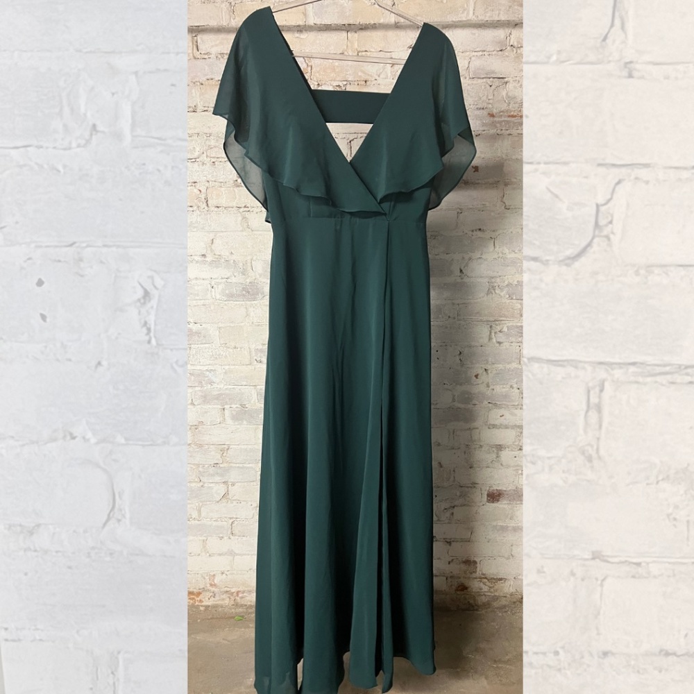 hunter green flutter sleeve chiffon bridesmaid dress [size 10]